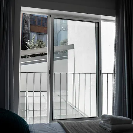 Almada Downtown 103 Apartment